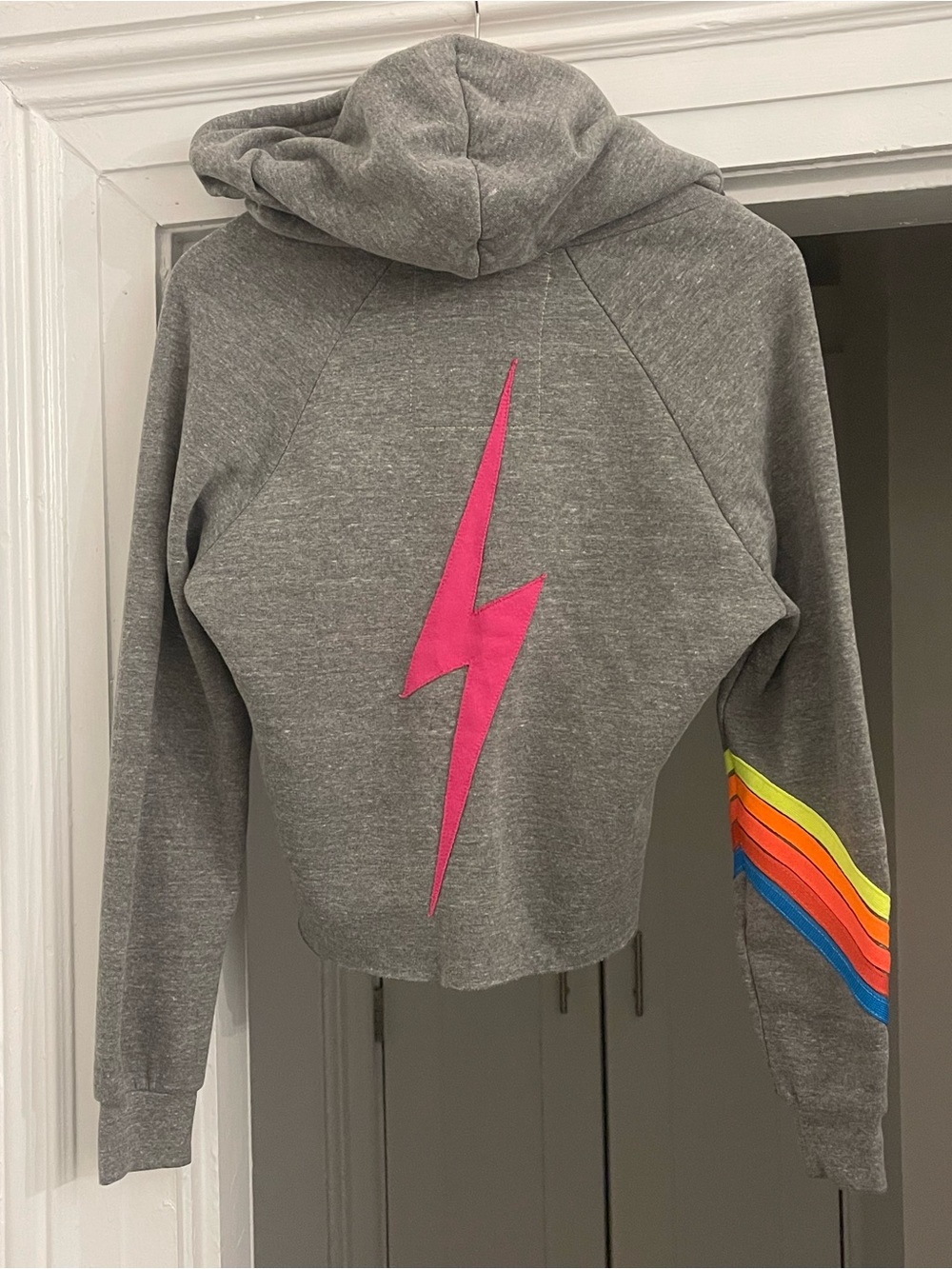 AVIATOR NATION Bolt Stitch Chevron 5 Hoodie in Heather & Neon Rainbow Size Small - Picture 4 of 9